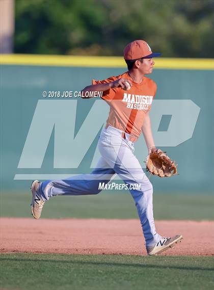 Thumbnail 3 in Lee [Robert E.] vs Madison photogallery.