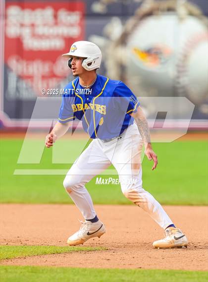 Thumbnail 1 in Springboro vs. Olentangy (OHSAA Division 1 Final) photogallery.