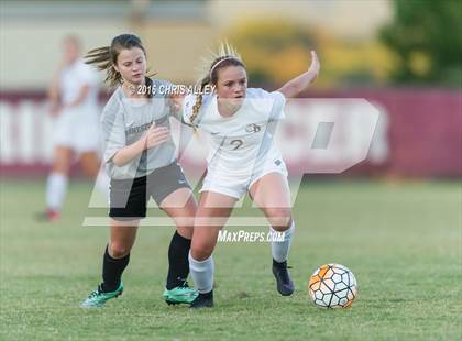 Thumbnail 2 in David Crockett @ Dobyns-Bennett photogallery.