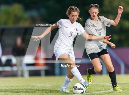 Thumbnail 2 in David Crockett @ Dobyns-Bennett photogallery.
