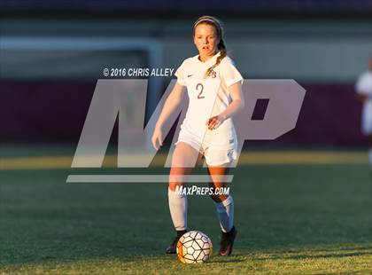 Thumbnail 1 in David Crockett @ Dobyns-Bennett photogallery.