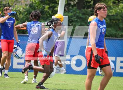Thumbnail 3 in Cleveland Central vs Desoto Central (U of Memphis 7v7) photogallery.