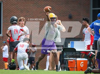 Thumbnail 1 in Cleveland Central vs Desoto Central (U of Memphis 7v7) photogallery.