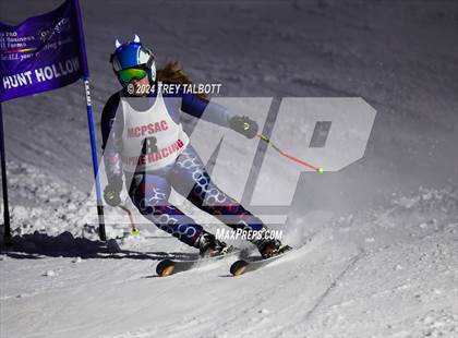 Thumbnail 3 in MCPSAC Hunt Hollow Giant Slalom photogallery.