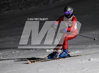 Thumbnail 3 in MCPSAC Hunt Hollow Giant Slalom photogallery.