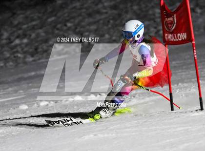 Thumbnail 2 in MCPSAC Hunt Hollow Giant Slalom photogallery.