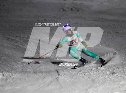 Thumbnail 3 in MCPSAC Hunt Hollow Giant Slalom photogallery.