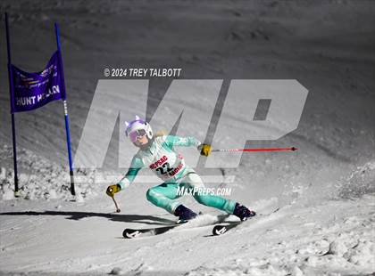 Thumbnail 3 in MCPSAC Hunt Hollow Giant Slalom photogallery.