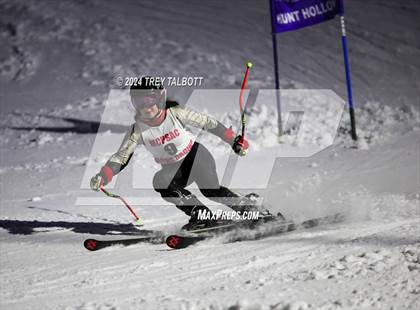 Thumbnail 2 in MCPSAC Hunt Hollow Giant Slalom photogallery.