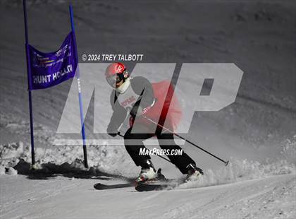 Thumbnail 2 in MCPSAC Hunt Hollow Giant Slalom photogallery.