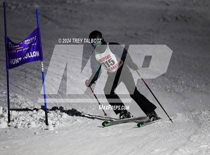 Thumbnail 3 in MCPSAC Hunt Hollow Giant Slalom photogallery.