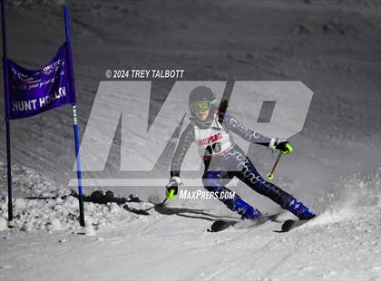 Thumbnail 1 in MCPSAC Hunt Hollow Giant Slalom photogallery.