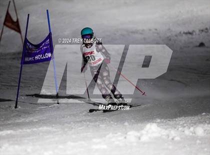 Thumbnail 3 in MCPSAC Hunt Hollow Giant Slalom photogallery.