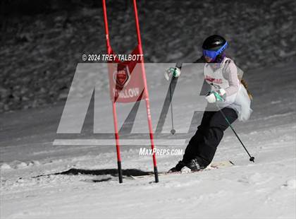 Thumbnail 3 in MCPSAC Hunt Hollow Giant Slalom photogallery.