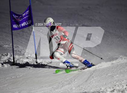 Thumbnail 1 in MCPSAC Hunt Hollow Giant Slalom photogallery.