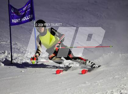 Thumbnail 1 in MCPSAC Hunt Hollow Giant Slalom photogallery.