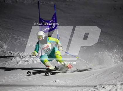 Thumbnail 1 in MCPSAC Hunt Hollow Giant Slalom photogallery.