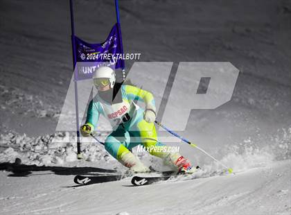 Thumbnail 3 in MCPSAC Hunt Hollow Giant Slalom photogallery.