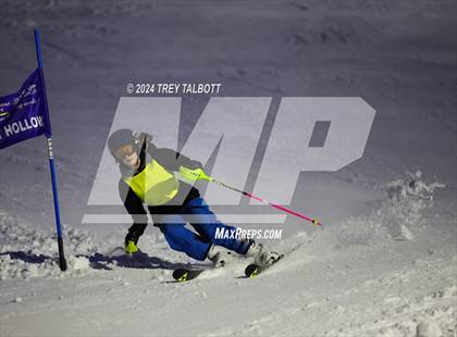 Thumbnail 3 in MCPSAC Hunt Hollow Giant Slalom photogallery.