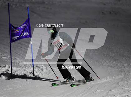 Thumbnail 2 in MCPSAC Hunt Hollow Giant Slalom photogallery.