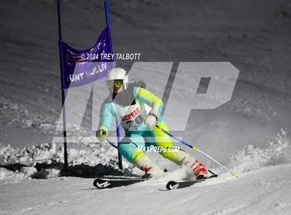 Thumbnail 2 in MCPSAC Hunt Hollow Giant Slalom photogallery.