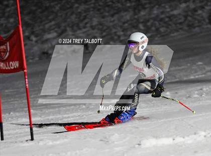 Thumbnail 3 in MCPSAC Hunt Hollow Giant Slalom photogallery.