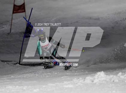 Thumbnail 3 in MCPSAC Hunt Hollow Giant Slalom photogallery.