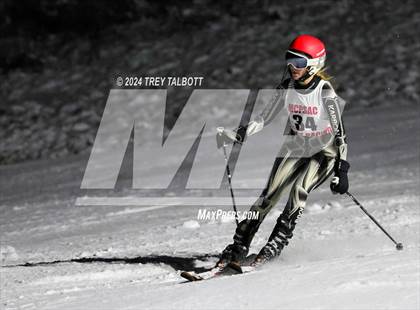 Thumbnail 1 in MCPSAC Hunt Hollow Giant Slalom photogallery.