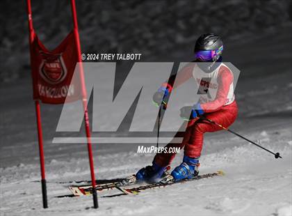 Thumbnail 2 in MCPSAC Hunt Hollow Giant Slalom photogallery.