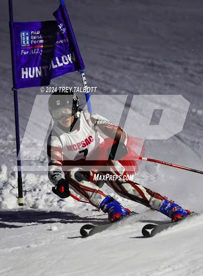 Thumbnail 1 in MCPSAC Hunt Hollow Giant Slalom photogallery.