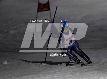 Thumbnail 3 in MCPSAC Hunt Hollow Giant Slalom photogallery.