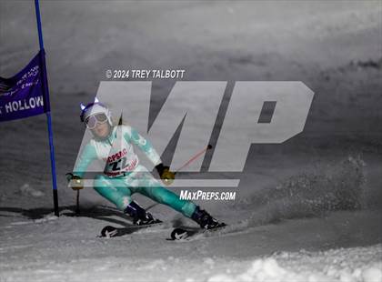Thumbnail 3 in MCPSAC Hunt Hollow Giant Slalom photogallery.