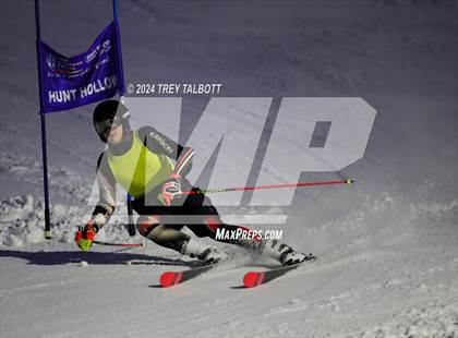 Thumbnail 3 in MCPSAC Hunt Hollow Giant Slalom photogallery.