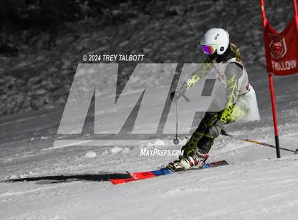 Thumbnail 1 in MCPSAC Hunt Hollow Giant Slalom photogallery.