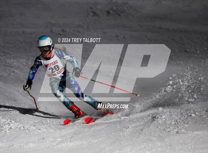 Thumbnail 3 in MCPSAC Hunt Hollow Giant Slalom photogallery.
