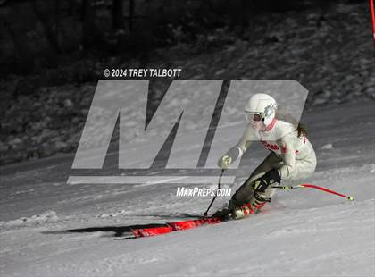 Thumbnail 3 in MCPSAC Hunt Hollow Giant Slalom photogallery.