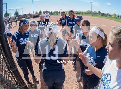 Thumbnail 2 in Erie vs. Valor Christian (CHSAA 4A State Final) photogallery.