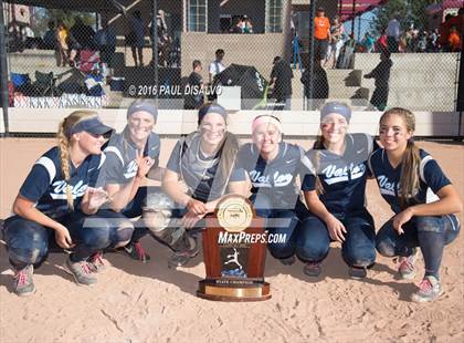 Thumbnail 3 in Erie vs. Valor Christian (CHSAA 4A State Final) photogallery.