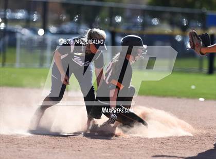 Thumbnail 1 in Erie vs. Valor Christian (CHSAA 4A State Final) photogallery.