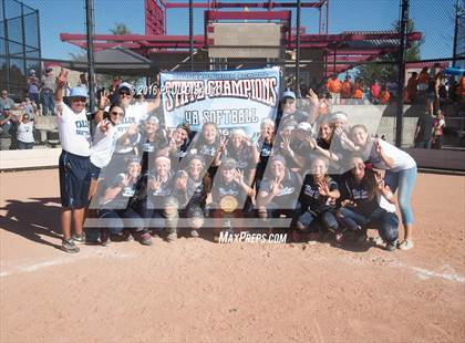 Thumbnail 1 in Erie vs. Valor Christian (CHSAA 4A State Final) photogallery.