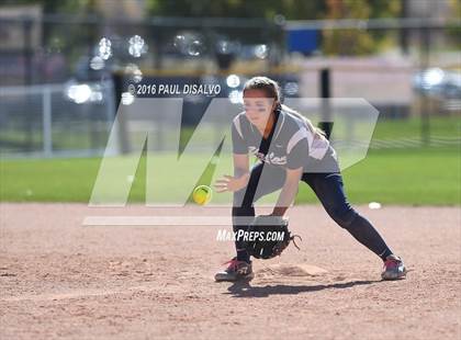 Thumbnail 2 in Erie vs. Valor Christian (CHSAA 4A State Final) photogallery.