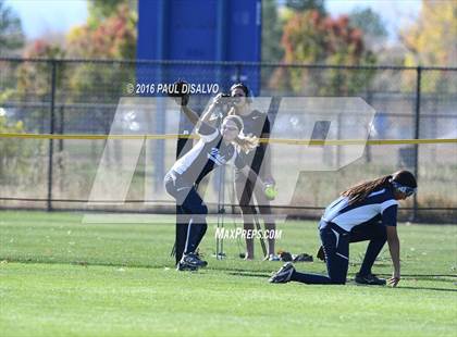 Thumbnail 2 in Erie vs. Valor Christian (CHSAA 4A State Final) photogallery.