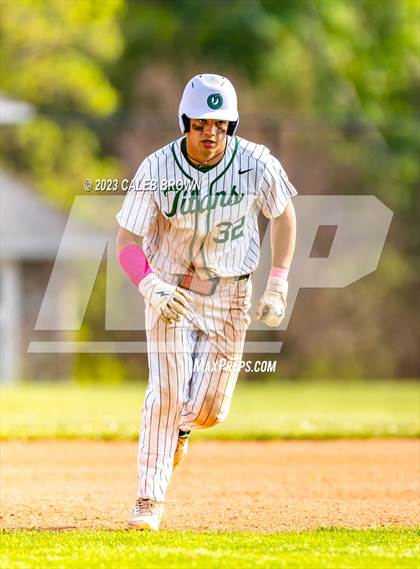 Thumbnail 2 in Olympus vs. Woods Cross (UHSAA 5A Bracket 1 Play-In Game) photogallery.