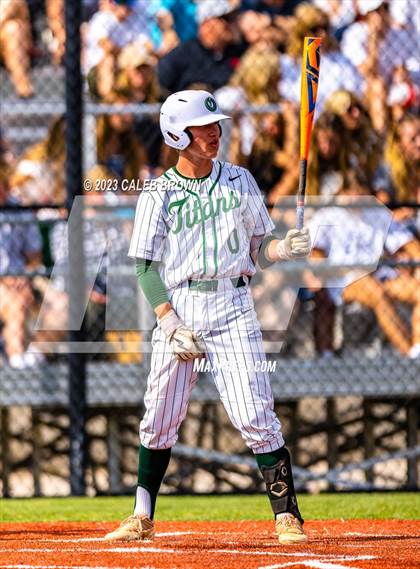 Thumbnail 3 in Olympus vs. Woods Cross (UHSAA 5A Bracket 1 Play-In Game) photogallery.