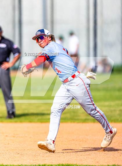 Thumbnail 1 in Olympus vs. Woods Cross (UHSAA 5A Bracket 1 Play-In Game) photogallery.