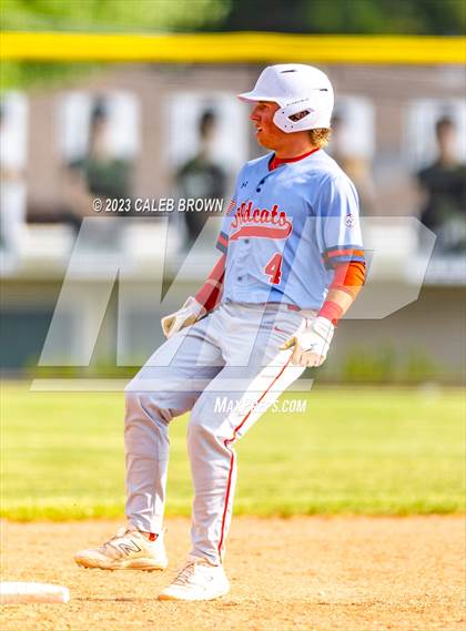 Thumbnail 2 in Olympus vs. Woods Cross (UHSAA 5A Bracket 1 Play-In Game) photogallery.