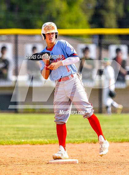 Thumbnail 1 in Olympus vs. Woods Cross (UHSAA 5A Bracket 1 Play-In Game) photogallery.