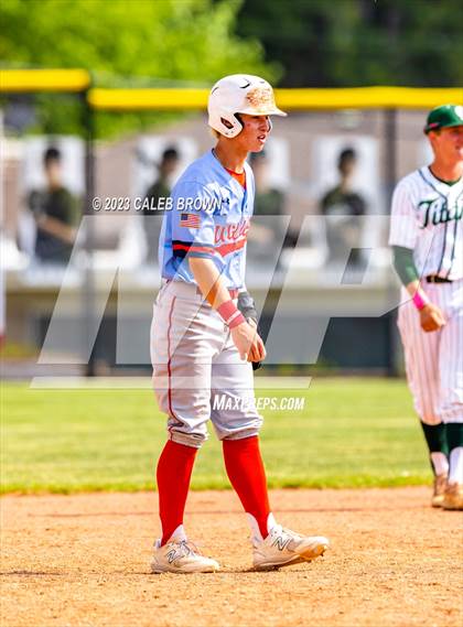 Thumbnail 3 in Olympus vs. Woods Cross (UHSAA 5A Bracket 1 Play-In Game) photogallery.