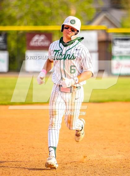 Thumbnail 1 in Olympus vs. Woods Cross (UHSAA 5A Bracket 1 Play-In Game) photogallery.