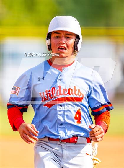Thumbnail 2 in Olympus vs. Woods Cross (UHSAA 5A Bracket 1 Play-In Game) photogallery.